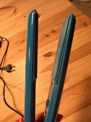 Plancha de pelo Ghd turquesa