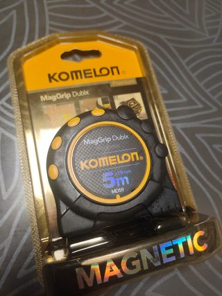 Herramienta variada primeras marcas como nueva