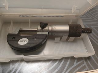 Herramienta variada primeras marcas como nueva