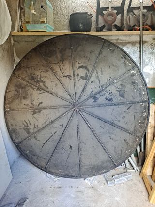 paellera, paellero, olla, y soporte de hierro 190c