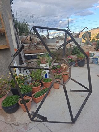 paellera, paellero, olla, y soporte de hierro 190c