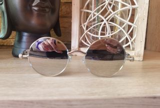 Gafas de sol redondas y plateadas unisex. Nuevas