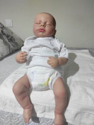 Se vende bebé reborn