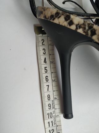 Sandalias ZARA. T-39. NUEVAS