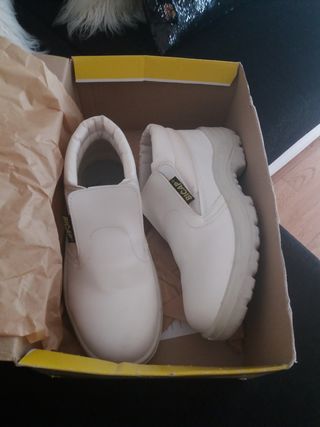 Zapatos blancos de seguridad N°38