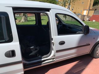 Opel Combo 2004