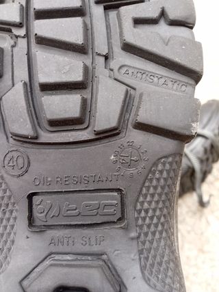 zapato seguridad taller