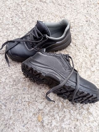 zapato seguridad taller