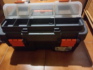 CAJA PARA LLEVAR HERRAMIENTAS