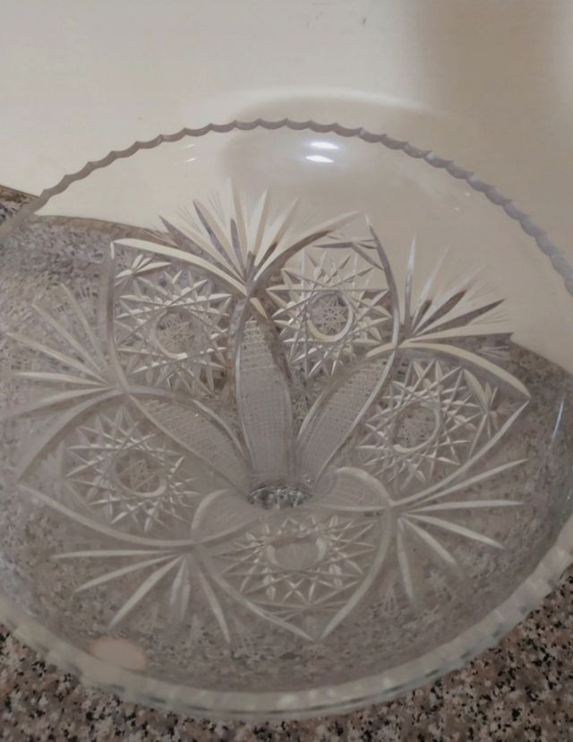 Spilla antica con corallo