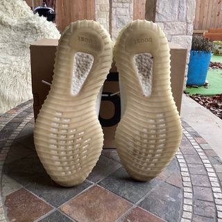 Yeezy Boost 350 "Triple White"