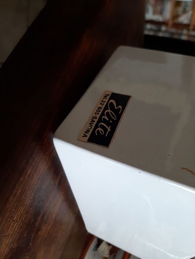 Vaso DESIGN  anni '70 in ceramica