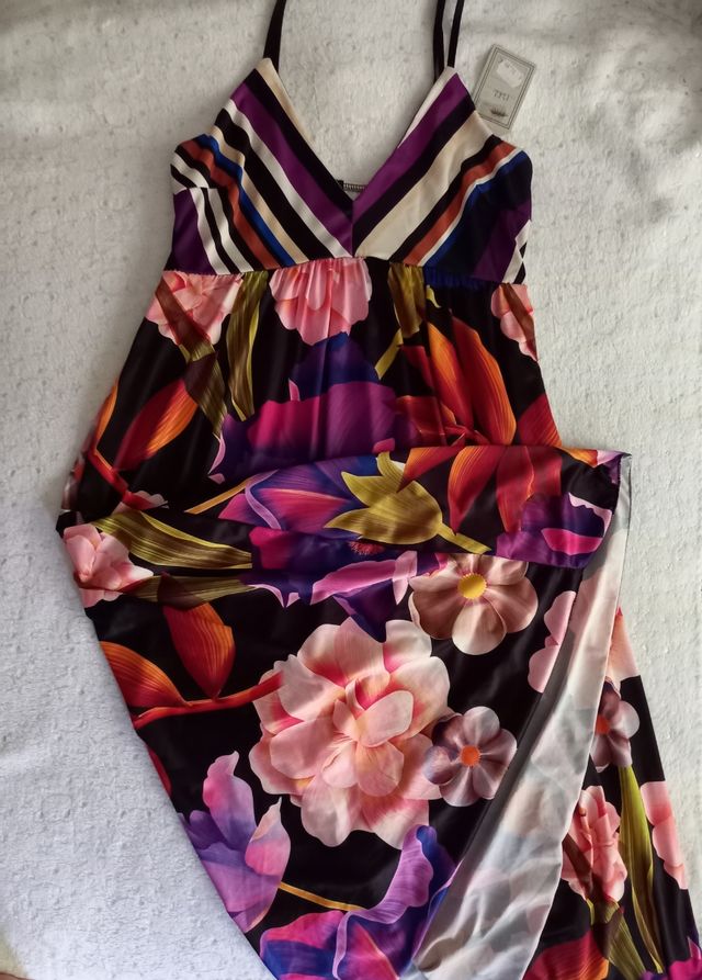 Vestido de tirantes nuevo Talla M