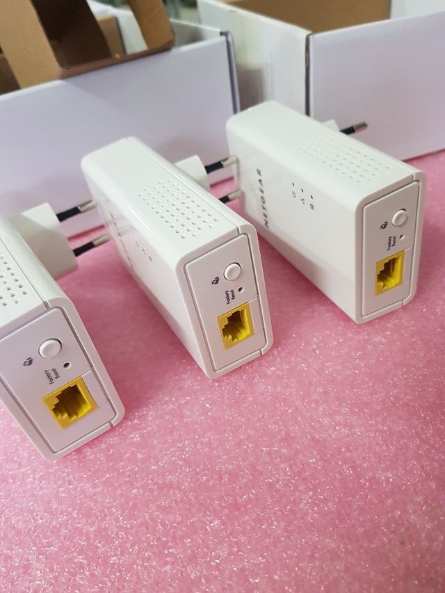 Adaptador de red Netgear PowerLine 1000 pl1000