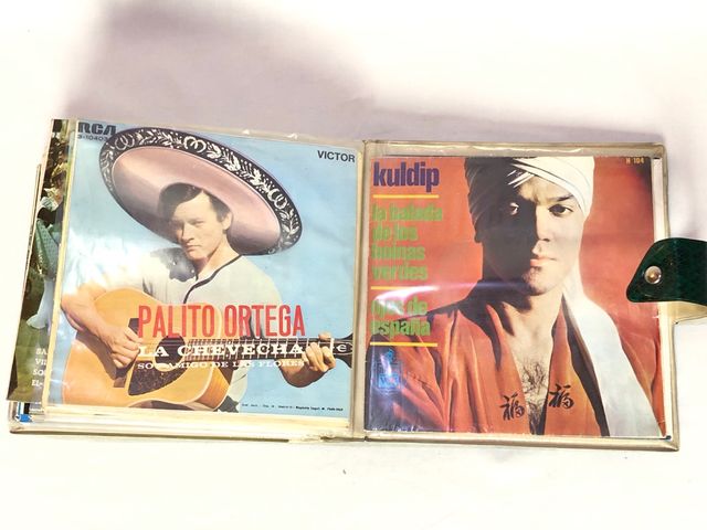 Álbum 24 vinilos música española