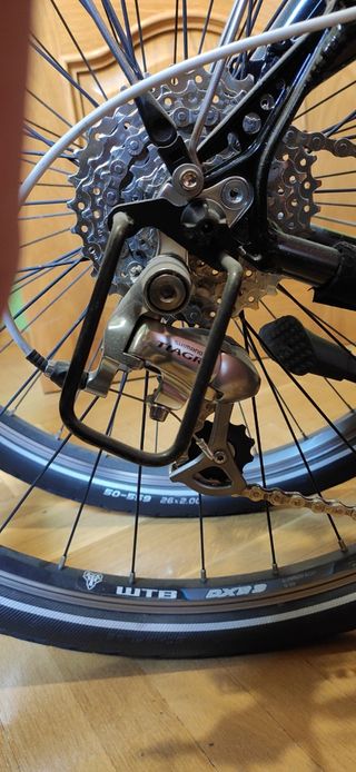 Dahon Cadenza P18