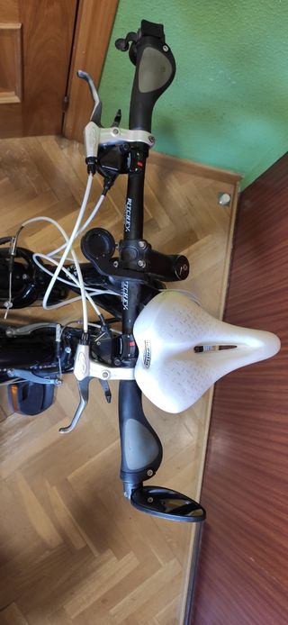 Dahon Cadenza P18