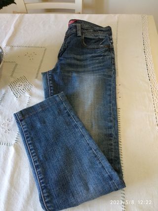 PANTALÓN VAQUERO . TALLA 38