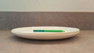 2 fuentes iguales redondas tipo arcopal. Blancas.