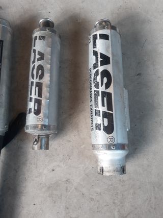 ESCAPE SUZUKI GSXR 85 90.