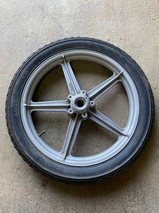 Rueda RECMO de 5 palos. 3,25 x 18