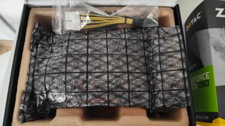 Tarjeta Gráfica ZOTAC GeForce GTX 1060 6Gb AMP Ed.