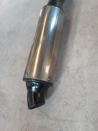 ESCAPE GSXR 750 85 87.