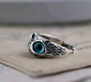 Anillo Vintage plateado con ojos de Búho.