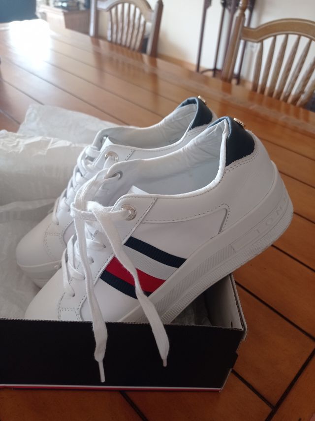 zapatillas piel Tomy Hilfiger