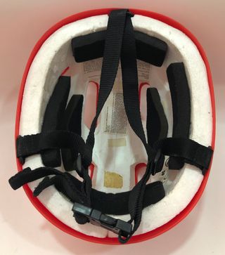 CASCO CHICO NIÑO/NIÑA NUEVO DE 4 a 7 AÑOS