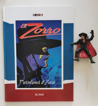 Comics El País: El Zorro + figura