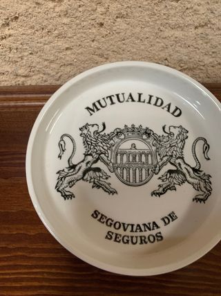 Cenicero publicidad seguros segovianos