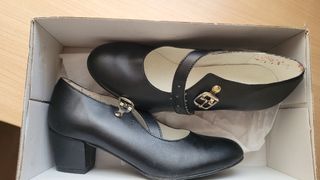 Zapatos de sevillanas 