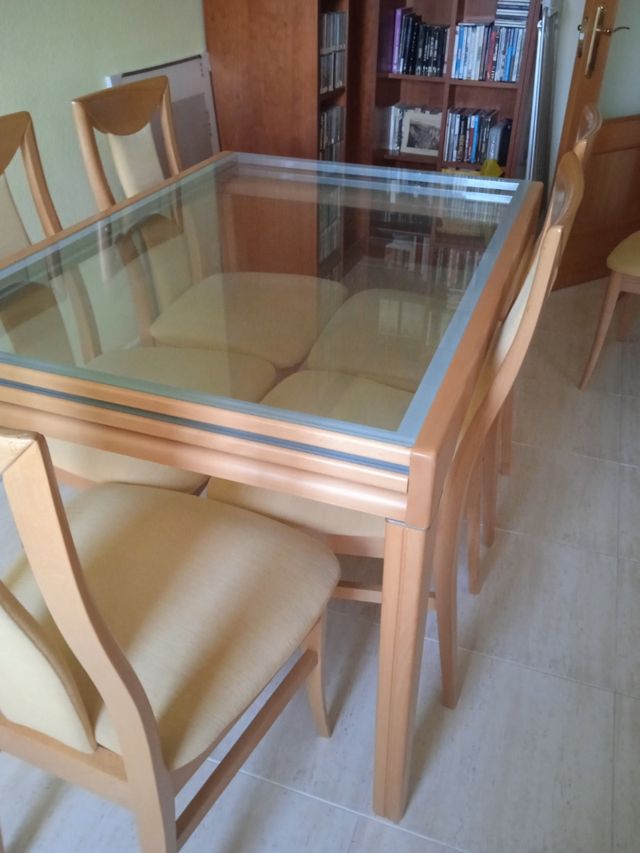 mesa de comedor nueva