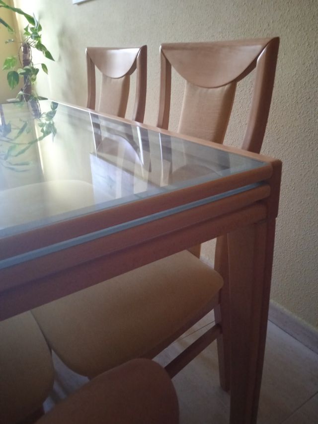 mesa de comedor nueva