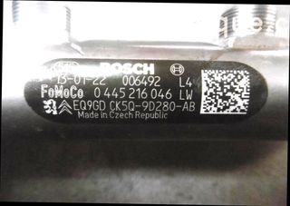 RAMPA DE INYECCION IZQUIERDA LAND ROVER DISCO 0017