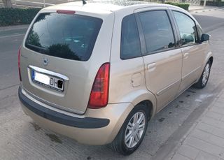 Lancia Musa  1.4 ORO 95 cv 2005