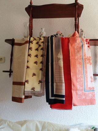 Pañuelos elegantesde seda. 