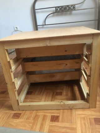 Cajonera madera.
