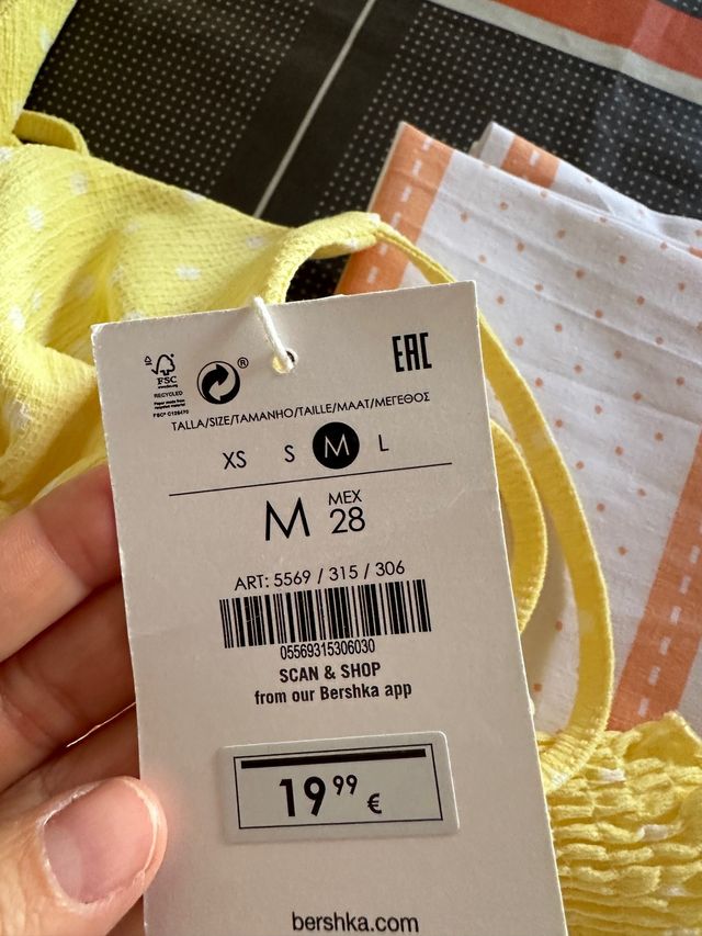 Vestido elástico amarillo pastel sin estrenar