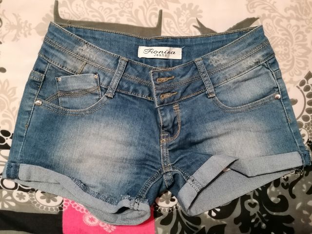 Shorts jeans elasticizzati