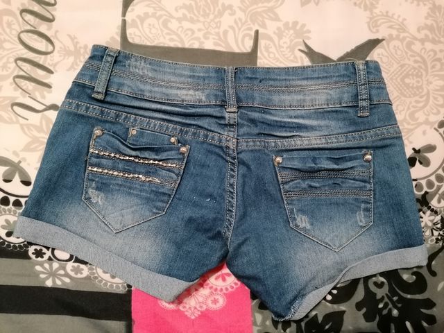 Shorts jeans elasticizzati