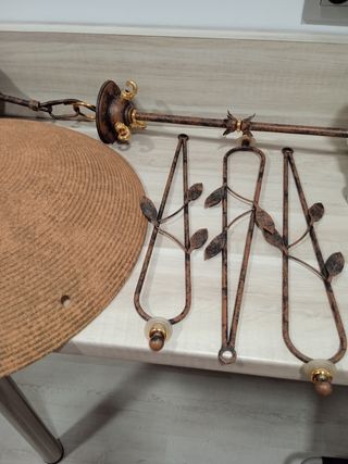 Lampara techo Hierro/Cristal. Diseño. Impecables!