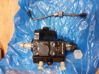 bomba inyectora  nueva orig de gm opel saab etc