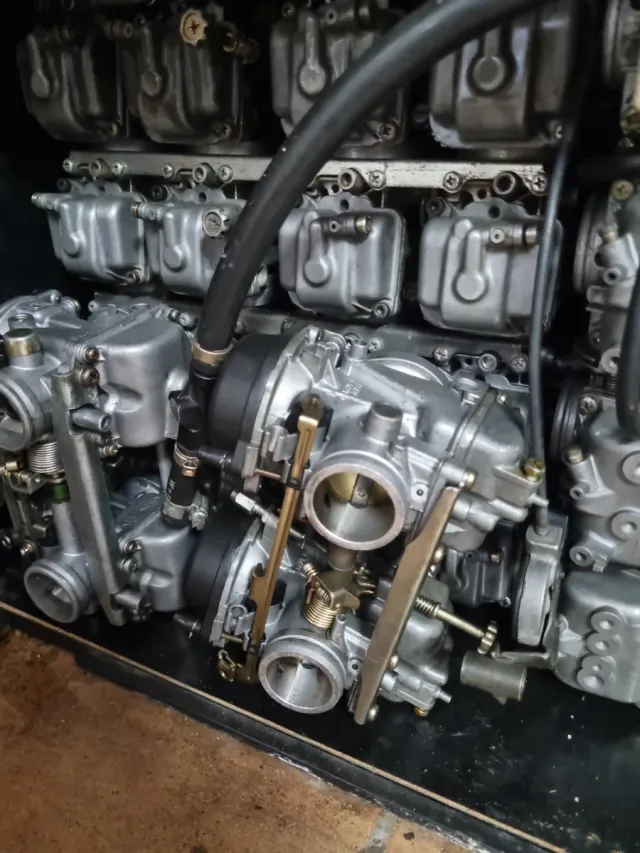 CARBURADORES GSXR 85 92.