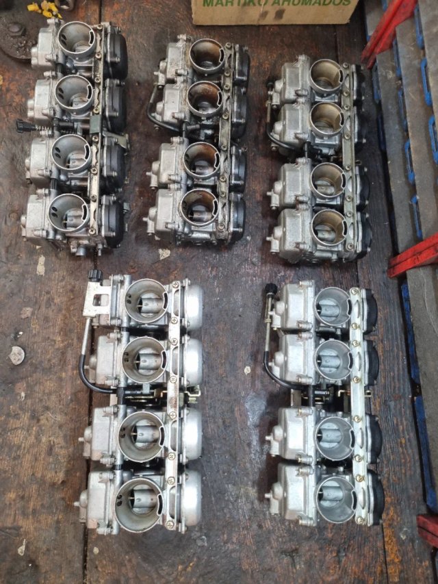 CARBURADORES GSXR 85 92.