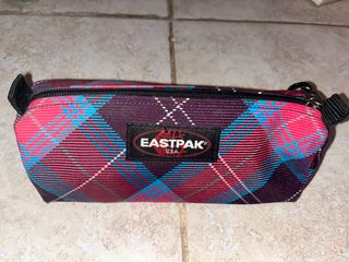 Estojo - Eastpak