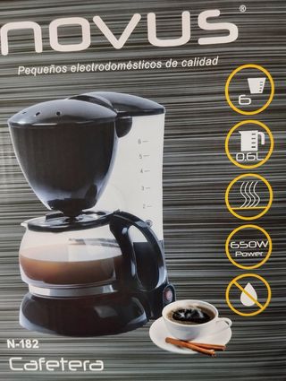 Cafetera eléctrica 6 tazas 

