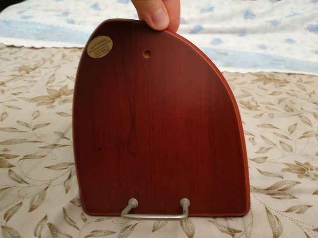 Cornice con rilievo in argento