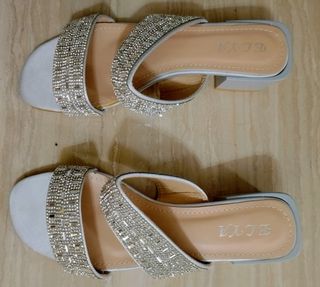 sandalias de brillo plata